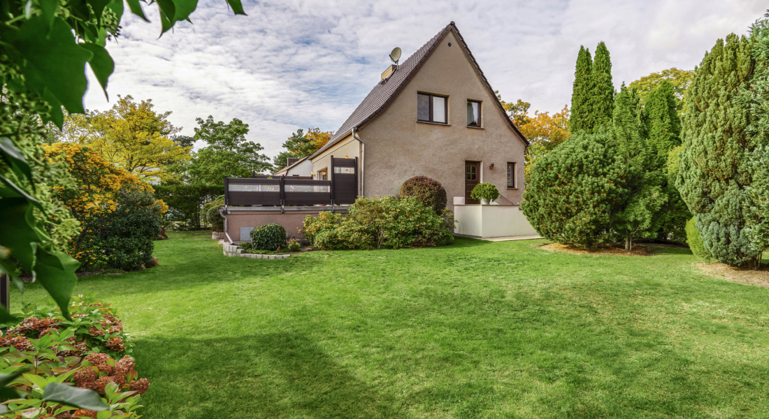 Sehr gepflegtes Einfamilienhaus mit Kamin und hübsch angelegtem Garten 15569 Woltersdorf, Einfamilienhaus