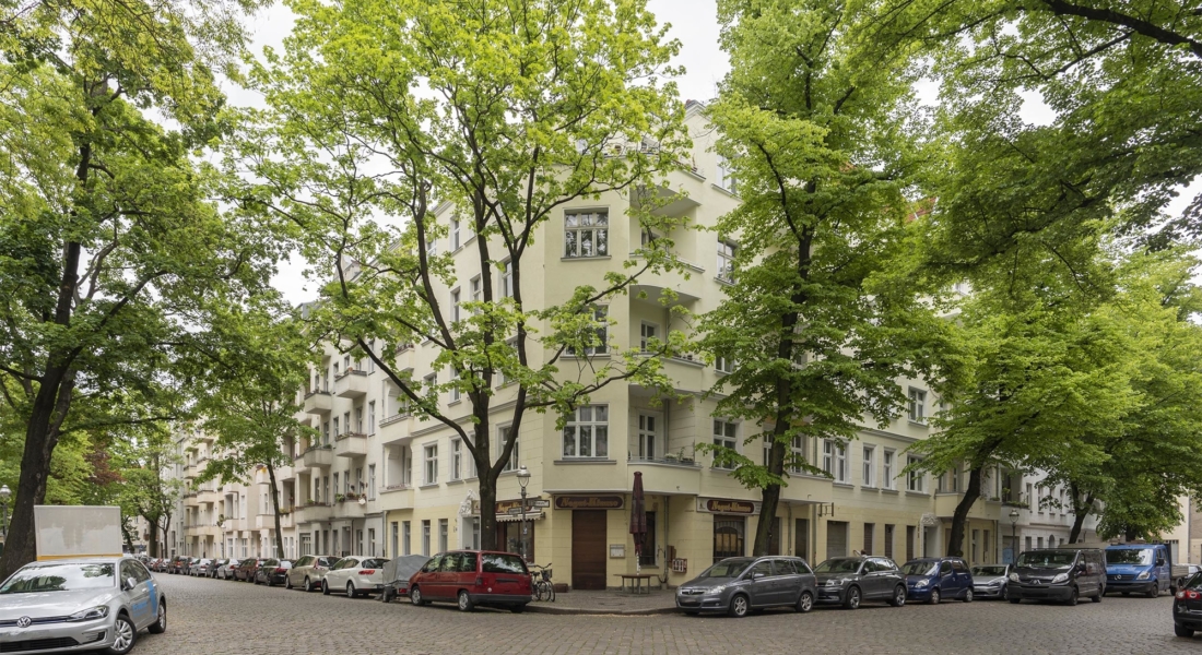 Helle 4-Zimmerwohnung mit Balkon im 4. OG im ruhigen Körnerkiez 12051 Berlin, Etagenwohnung