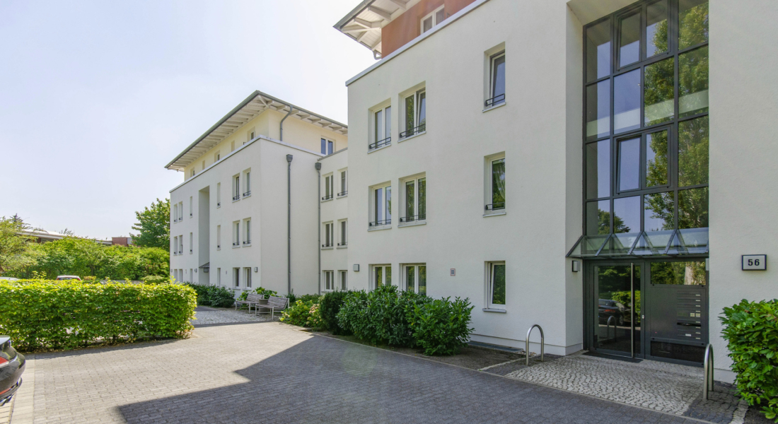 Sehr gepflegte und ruhig gelegene Gartenwohnung in grüner Wohnlage 12107 Berlin, Erdgeschosswohnung