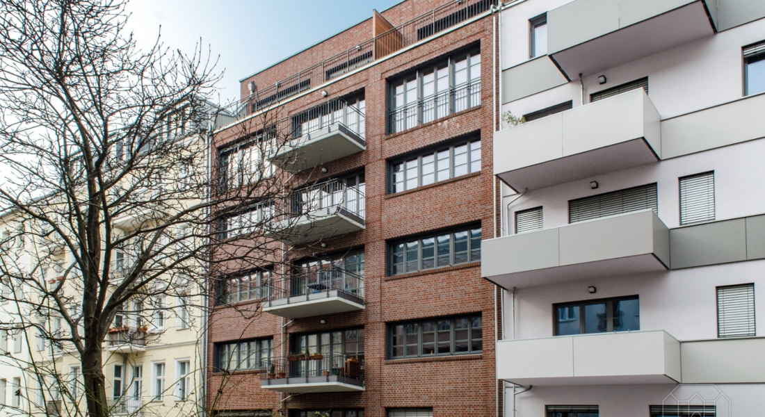 Modern-schicke Wohnung mit TG-Stellplatz ruhig, zentral und top ausgestattet 10245 Berlin, Etagenwohnung