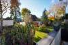 Bezugsfreie 2-Zimmerwohnung mit Balkon und Blick in den grünen Garten - Der Ausblick vom Balkon