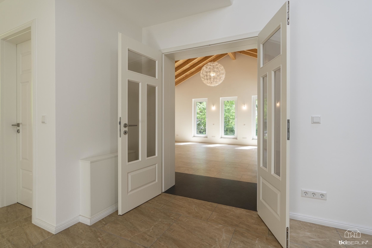 Zugang zu Zimmer III